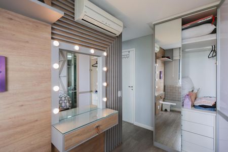 Apartamento à venda com 145m², 3 quartos e 3 vagas Apartamento à venda com 145m², 3 quartos e 3 vagasSuíte 3