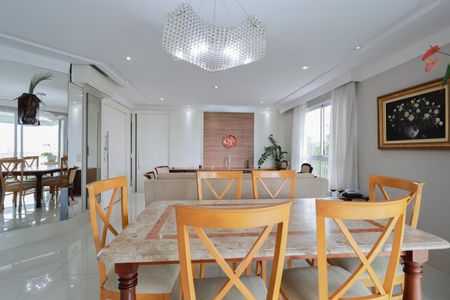 Apartamento à venda com 145m², 3 quartos e 3 vagas Apartamento à venda com 145m², 3 quartos e 3 vagasSala