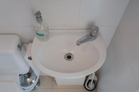 Apartamento à venda com 145m², 3 quartos e 3 vagas Apartamento à venda com 145m², 3 quartos e 3 vagasBanheiro de Serviço