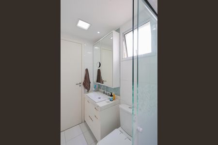 Apartamento à venda com 145m², 3 quartos e 3 vagas Apartamento à venda com 145m², 3 quartos e 3 vagasBanheiro da Suíte 2