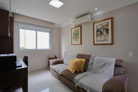 Apartamento à venda com 145m², 3 quartos e 3 vagas Apartamento à venda com 145m², 3 quartos e 3 vagasEscritório