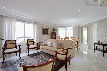 Apartamento à venda com 145m², 3 quartos e 3 vagas Apartamento à venda com 145m², 3 quartos e 3 vagasSala