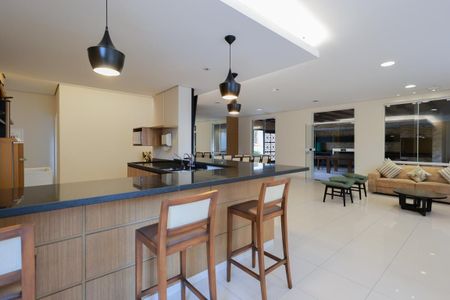 Apartamento à venda com 145m², 3 quartos e 3 vagas Apartamento à venda com 145m², 3 quartos e 3 vagasÁrea comum - Espaço gourmet