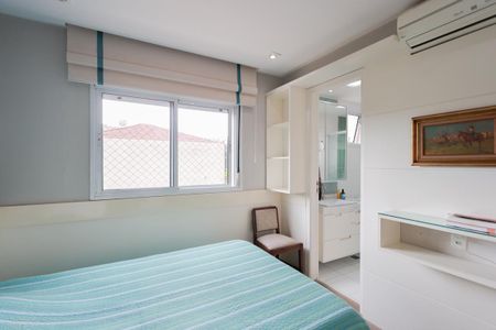 Apartamento à venda com 145m², 3 quartos e 3 vagas Apartamento à venda com 145m², 3 quartos e 3 vagasSuíte 2