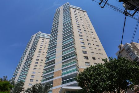 Apartamento à venda com 145m², 3 quartos e 3 vagas Apartamento à venda com 145m², 3 quartos e 3 vagasFachada do bloco