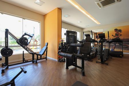 Apartamento à venda com 145m², 3 quartos e 3 vagas Apartamento à venda com 145m², 3 quartos e 3 vagasÁrea comum - Academia