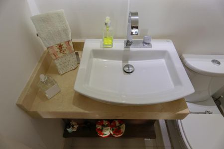 Apartamento à venda com 145m², 3 quartos e 3 vagas Apartamento à venda com 145m², 3 quartos e 3 vagasLavabo