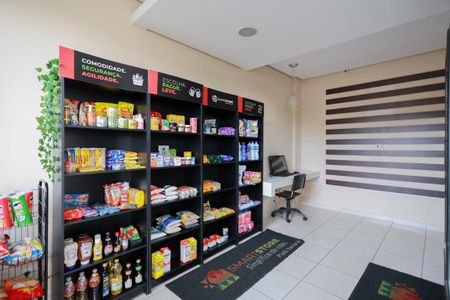 Apartamento à venda com 145m², 3 quartos e 3 vagas Apartamento à venda com 145m², 3 quartos e 3 vagasÁrea comum - Mini-mercado