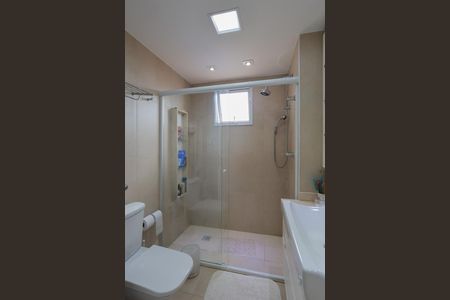 Apartamento à venda com 145m², 3 quartos e 3 vagas Apartamento à venda com 145m², 3 quartos e 3 vagasBanheiro da Suíte 1