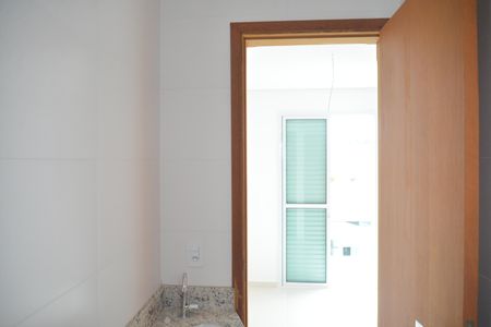 Apartamento à venda com 106m², 2 quartos e 2 vagasBanheiro da Suíte