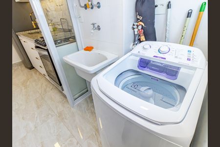 Apartamento para alugar com 44m², 2 quartos e 1 vaga Apartamento para alugar com 44m², 2 quartos e 1 vagaÁrea de Serviço