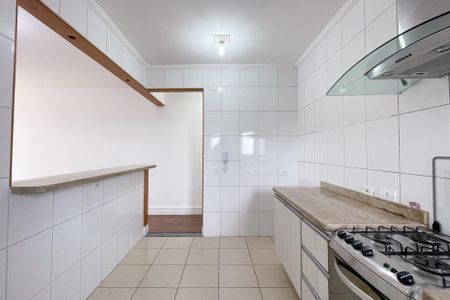 Apartamento para alugar com 77m², 3 quartos e 2 vagasCozinha