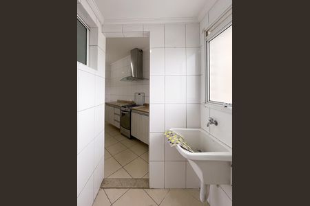 Apartamento para alugar com 77m², 3 quartos e 2 vagasÁrea de Serviço