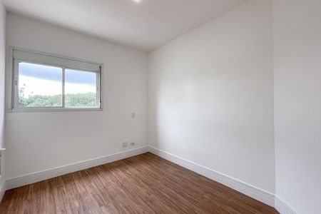 Apartamento para alugar com 77m², 3 quartos e 2 vagasQuarto 2