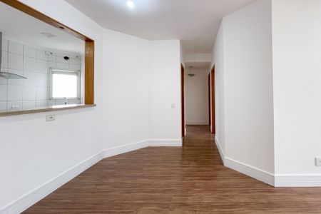 Apartamento para alugar com 77m², 3 quartos e 2 vagasSala