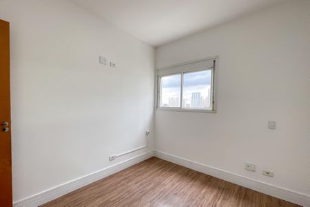 Apartamento para alugar com 77m², 3 quartos e 2 vagasQuarto 2