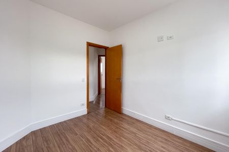 Apartamento para alugar com 77m², 3 quartos e 2 vagasQuarto 2