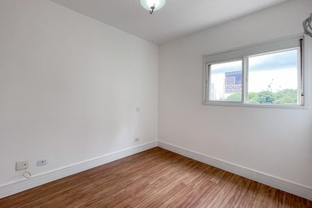 Apartamento para alugar com 77m², 3 quartos e 2 vagasSuíte