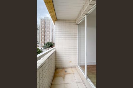 Apartamento para alugar com 77m², 3 quartos e 2 vagasSacada