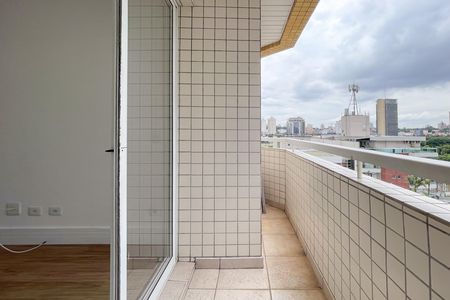 Apartamento para alugar com 77m², 3 quartos e 2 vagasSacada