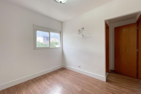 Apartamento para alugar com 77m², 3 quartos e 2 vagasSuíte
