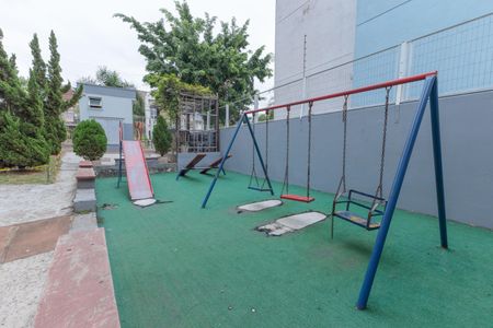 Apartamento à venda com 42m², 2 quartos e 1 vaga Apartamento à venda com 42m², 2 quartos e 1 vagaÁrea comum - Playground