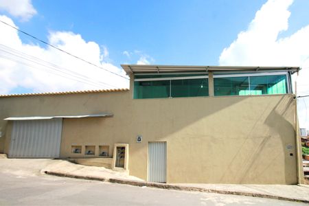 Apartamento para alugar com 160m², 3 quartos e 1 vagaFachada