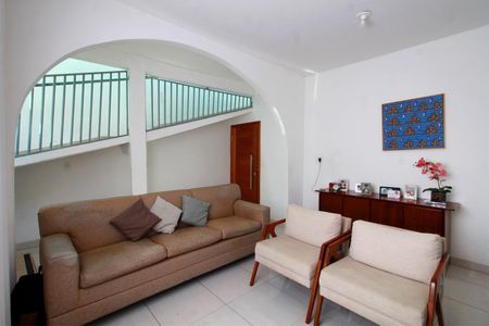 Apartamento para alugar com 160m², 3 quartos e 1 vagaSala