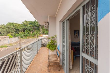 Apartamento à venda com 160m², 3 quartos e 3 vagas Apartamento à venda com 160m², 3 quartos e 3 vagasSacada da Sala 2