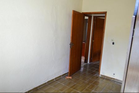 Casa à venda com 260m², 4 quartos e 2 vagasQuarto 1 - Casa 2