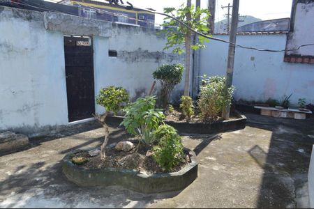 Casa à venda com 260m², 4 quartos e 2 vagasQuintal - Casa 2