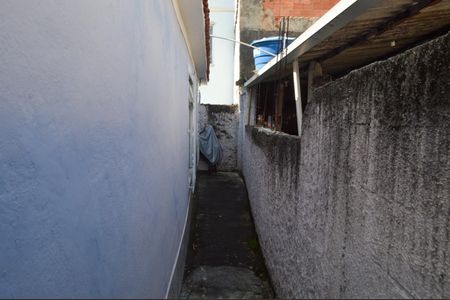 Casa à venda com 260m², 4 quartos e 2 vagasCorredor - Casa 2