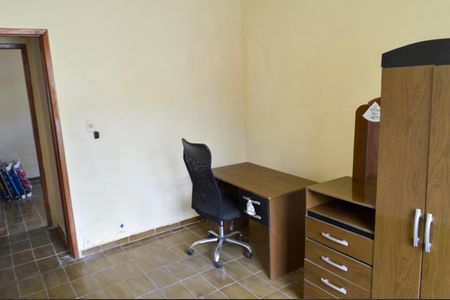 Casa à venda com 260m², 4 quartos e 2 vagasQuarto 1 - Casa 2