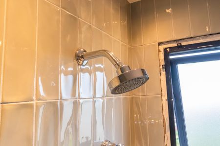 Apartamento para alugar com 76m², 2 quartos e 2 vagas Apartamento para alugar com 76m², 2 quartos e 2 vagasBanheiro