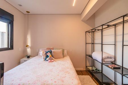 Apartamento para alugar com 76m², 2 quartos e 2 vagas Apartamento para alugar com 76m², 2 quartos e 2 vagasQuarto