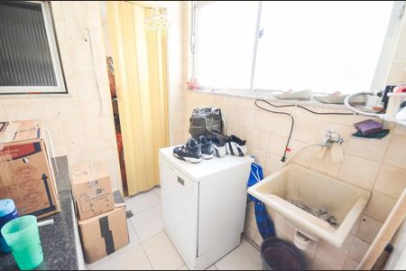 Apartamento à venda com 220m², 3 quartos e 1 vagaÁrea de Serviço 1