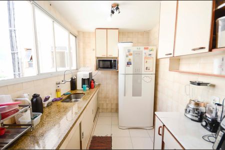 Apartamento à venda com 220m², 3 quartos e 1 vagaCozinha