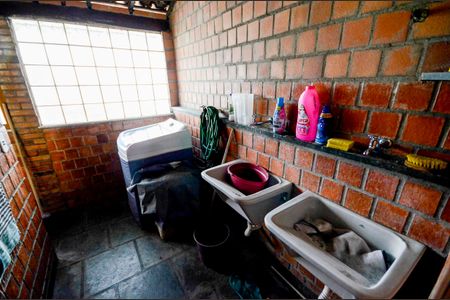 Apartamento à venda com 220m², 3 quartos e 1 vagaÁrea de Serviço 2