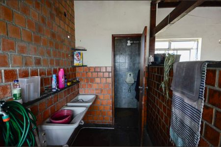 Apartamento à venda com 220m², 3 quartos e 1 vagaÁrea de Serviço 2