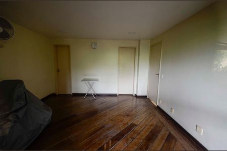 Apartamento à venda com 220m², 3 quartos e 1 vagaÁrea comum - Salão de festas