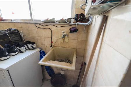 Apartamento à venda com 220m², 3 quartos e 1 vagaÁrea de Serviço 1