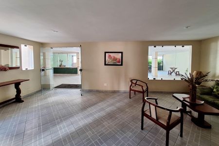 Apartamento à venda com 140m², 4 quartos e 1 vaga Apartamento à venda com 140m², 4 quartos e 1 vagaFachada