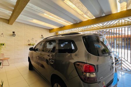 Casa à venda com 126m², 3 quartos e 3 vagas Casa à venda com 126m², 3 quartos e 3 vagasGaragem