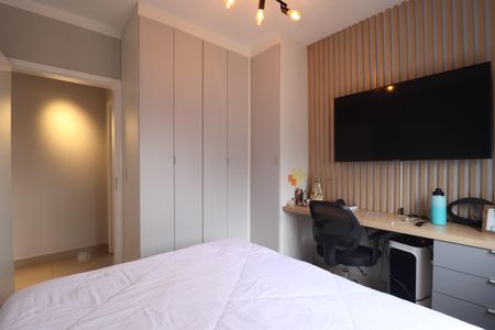 Apartamento à venda com 92m², 3 quartos e 2 vagasQuarto 1