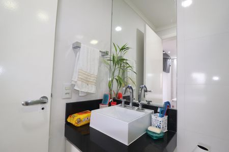 Apartamento à venda com 92m², 3 quartos e 2 vagasBanheiro da Suíte