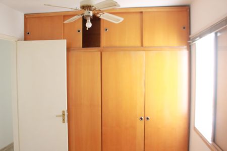 Apartamento à venda com 140m², 3 quartos e 1 vagaQuarto 2
