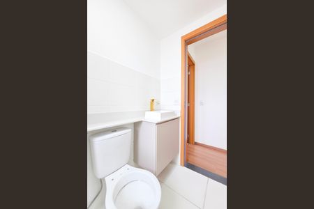 Apartamento para alugar com 65m², 3 quartos e 2 vagas Apartamento para alugar com 65m², 3 quartos e 2 vagasBanheiro