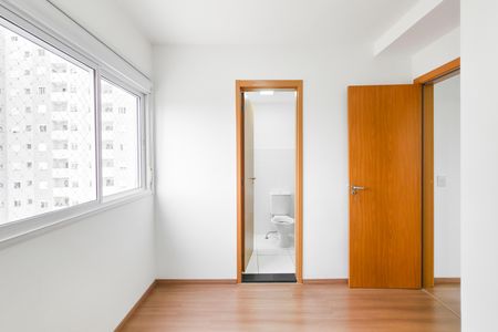 Apartamento para alugar com 65m², 3 quartos e 2 vagas Apartamento para alugar com 65m², 3 quartos e 2 vagasSuíte