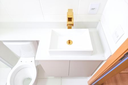 Apartamento para alugar com 65m², 3 quartos e 2 vagas Apartamento para alugar com 65m², 3 quartos e 2 vagasBanheiro