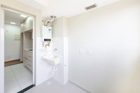Apartamento para alugar com 65m², 3 quartos e 2 vagas Apartamento para alugar com 65m², 3 quartos e 2 vagasCozinha / Lavanderia